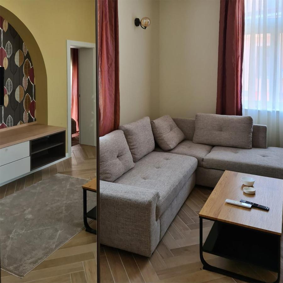 Kondor Apartmani Vrnjačka Banja Kültér fotó